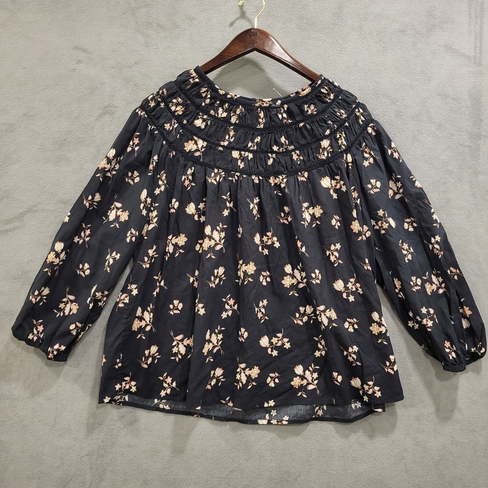 Old Navy Peasant Floral Top Women's Size 2X  Bell Flowy Lace Trim Casual Boho